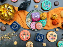 Laden Sie das Bild in den Galerie-Viewer, Halloween Lebkuchen.jpg__PID:338704b6-2a28-4598-bd29-b3ab18236d4d