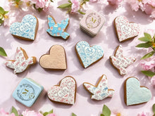 Laden Sie das Bild in den Galerie-Viewer, Viel Glück Taube Lebkuchen Blau